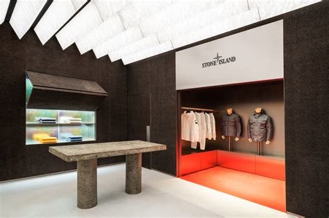 vendeur stone island a strasbourg
